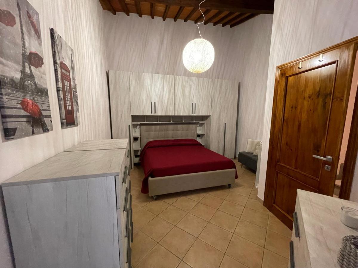 Вілла La Casa In Castello Ambra Екстер'єр фото